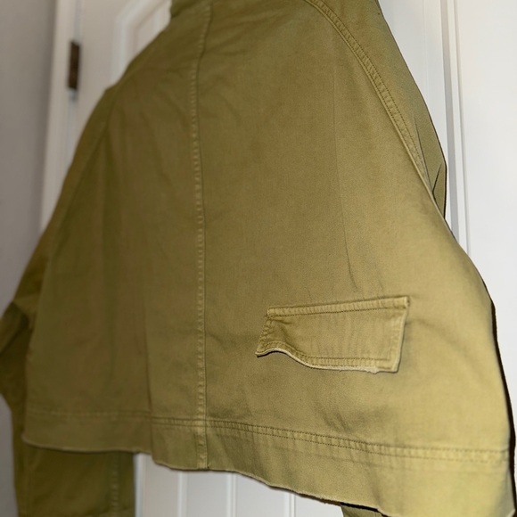 Lily Maes Olive Green Jacket - Picture 11 of 16